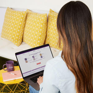 woman taking Aura quiz on a computer